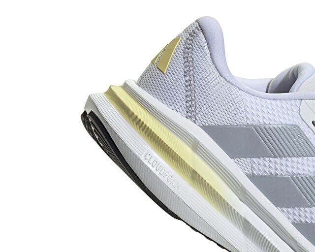 ADIDAS GALAXY 7 W Kadın Koşu Ayakkabısı JQ2605 Beyaz