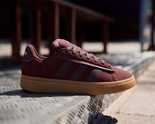 ADIDAS GRAND COURT ALPHA 00S Erkek Günlük Ayakkabı JQ3009 Kırmızı