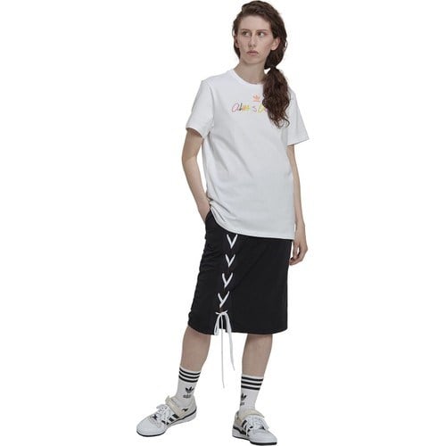 adidas Graphic Tee Kadın Günlük Tişört HK5072 Beyaz