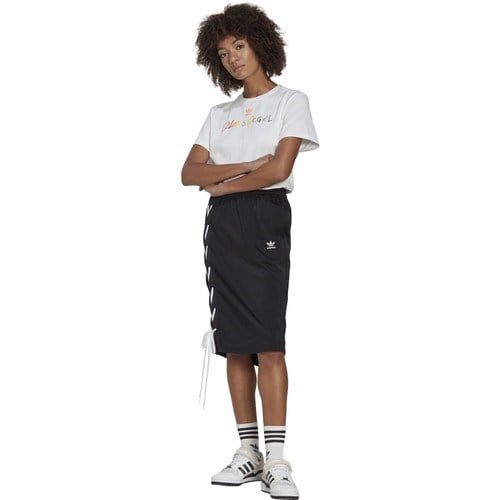 adidas Graphic Tee Kadın Günlük Tişört HK5072 Beyaz