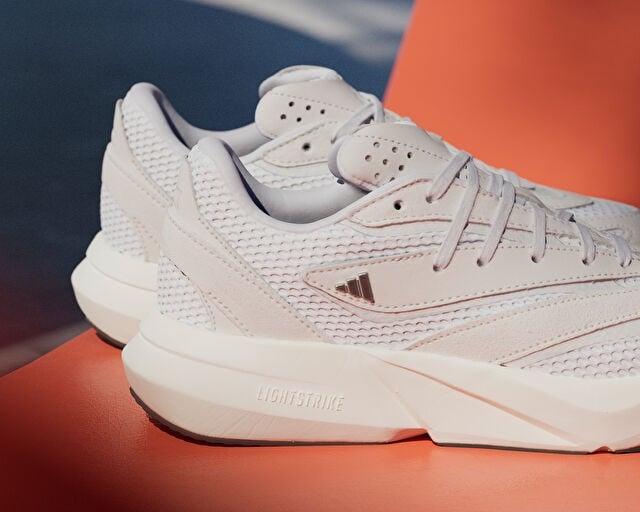 ADIDAS LIGHTBLAZE Kadın Günlük Ayakkabı JH6958 Krem