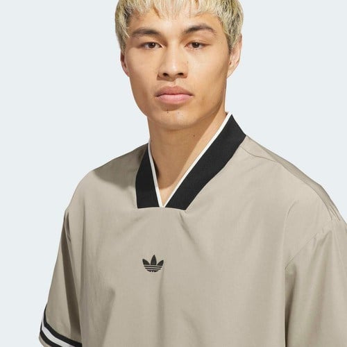 Adidas Originals Bej Tişört S Beden Unisex Nefes Alabilir Kumaş Şık Tasarım