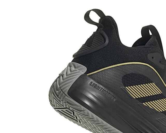 ADIDAS OWNTHEGAME 3.0 Erkek Basketbol Ayakkabısı IF4566 Siyah