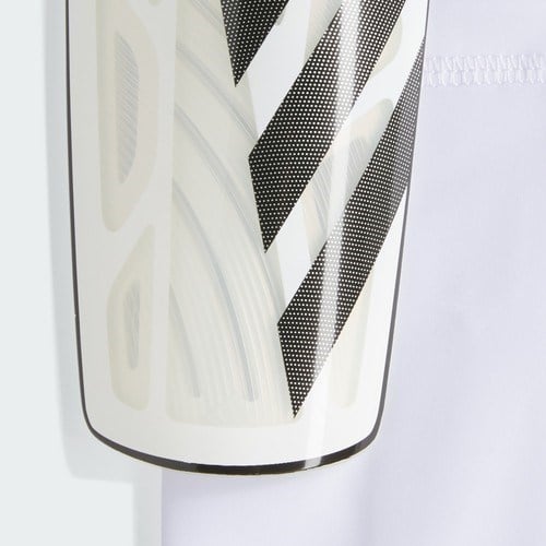 Adidas Performance IQ4040 Tiro League Shin Guards