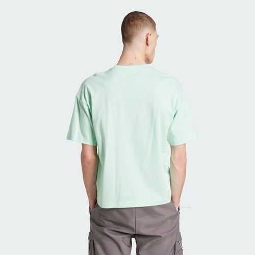 Adidas Performance JY3035 Mercedes - AMG Petronas Formula One Team Premium Woven Tee