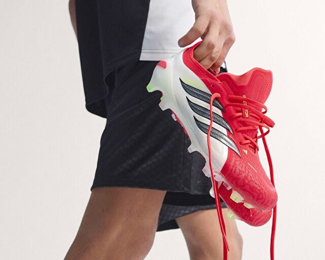 ADIDAS PREDATOR ELITE FG Unisex Çim Zemin Kramponu JS0433 Kırmızı