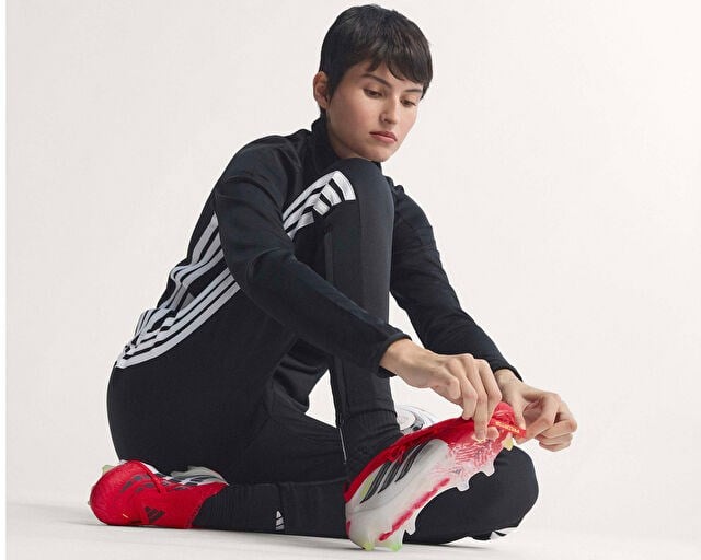ADIDAS PREDATOR ELITE FT FG Erkek Çim Zemin Kramponu JS0380 Kırmızı