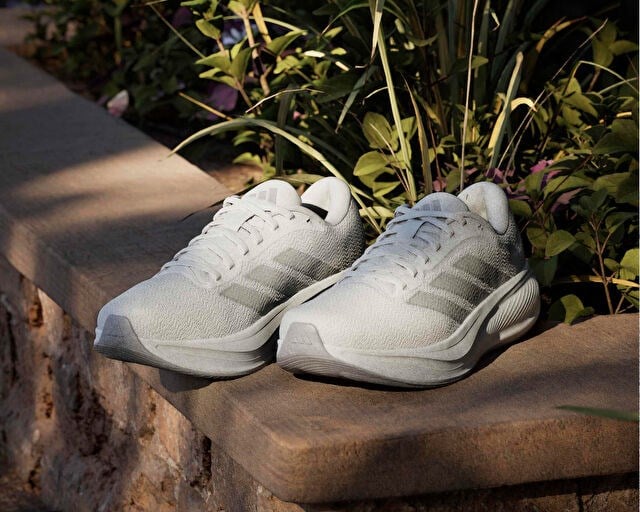 ADIDAS RESPONSE RUNNER 2 Erkek Koşu Ayakkabısı KJ1738 Beyaz