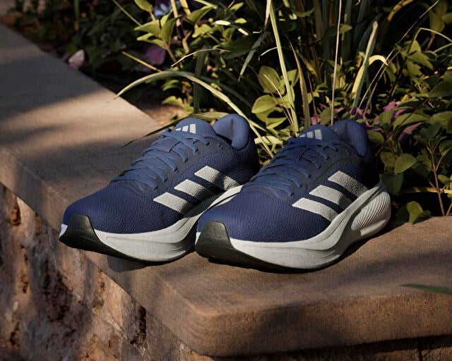 ADIDAS RESPONSE RUNNER 2 Erkek Koşu Ayakkabısı KJ1735 Lacivert