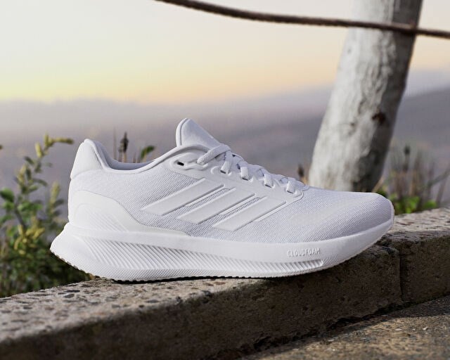 ADIDAS RUNFALCON 5 W Kadın Koşu Ayakkabısı IH7760 Beyaz