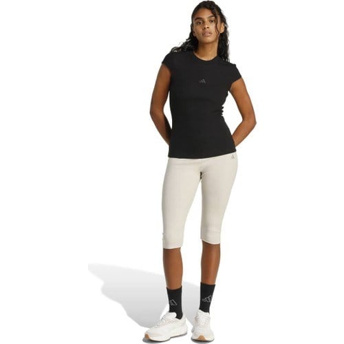 Adidas Seasonal Essentials Ribana Kadın Siyah Yuvarlak Yaka Tişört