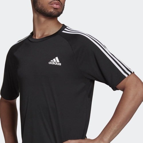 Adidas Sportswear H28925 A FOOTBALL SHIRT FOR FRIENDLY MATCHES AND CROSS TRAINING