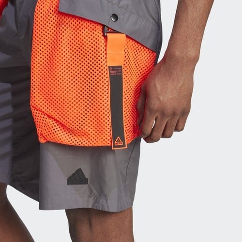 Adidas Sportswear IC3730 City Escape Premium Shorts