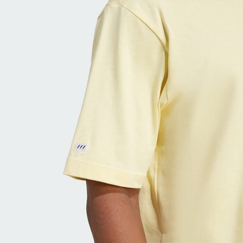 Adidas Sportswear IY0736 Remoji Pocket Graphic Tee