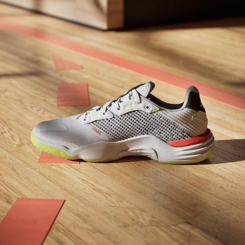 Adidas Stabil 16 Indoor Erkek Antrenman Ayakkabısı
