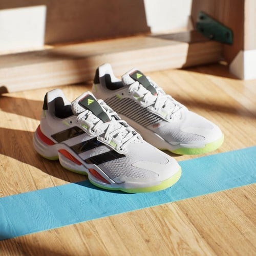 Adidas Stabil 16 Indoor Erkek Antrenman Ayakkabısı