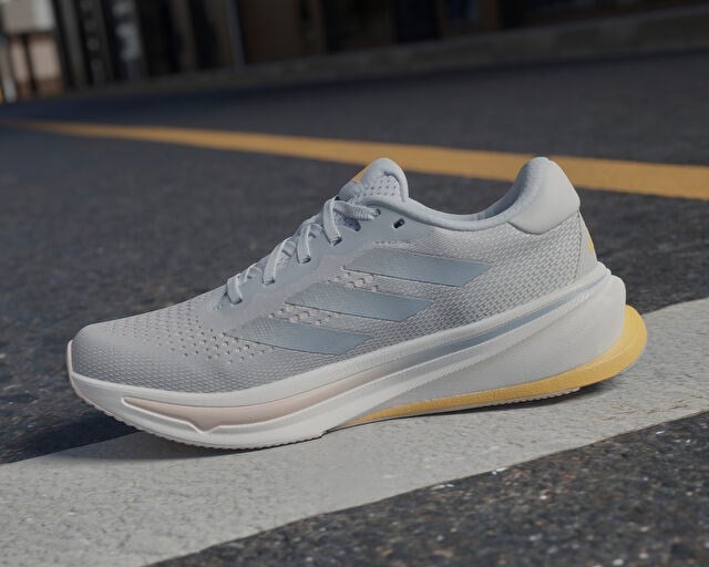 ADIDAS SUPERNOVA RISE W Kadın Koşu Ayakkabısı IG7512 Gri