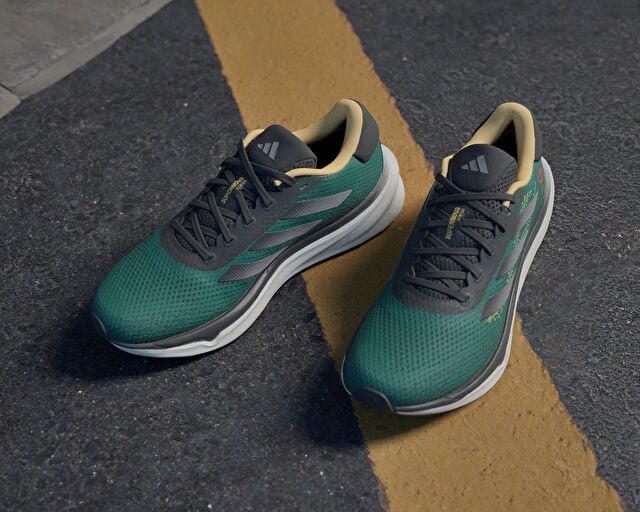 ADIDAS SUPERNOVA STRIDE W EARTH DAY Kadın Koşu Ayakkabısı IG8339 Yeşil