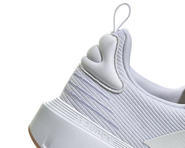 ADIDAS SWIFT RUN 23 Unisex Koşu Ayakkabısı IG4703 Beyaz