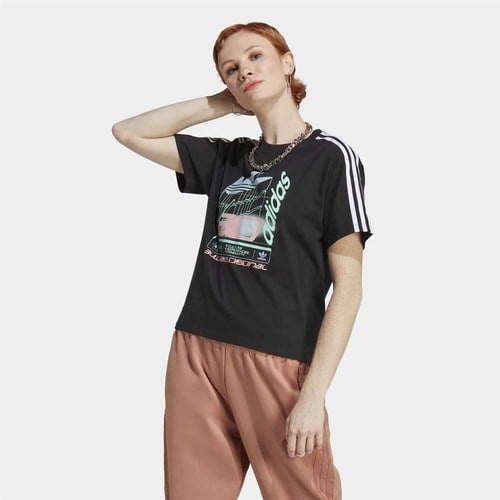 adidas Tee Placed Kadın Tişört
