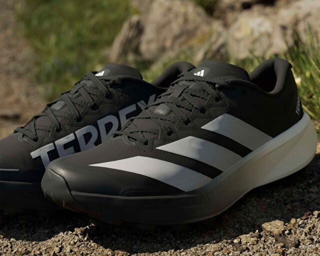 ADIDAS TERREX AGRAVIC 4 Erkek Arazi Tipi Koşu Ayakkabısı KJ8870 Siyah