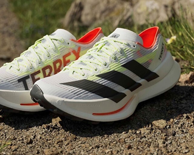 ADIDAS TERREX AGRAVIC SPEE Unisex Arazi Tipi Koşu Ayakkabısı JR9110 Beyaz