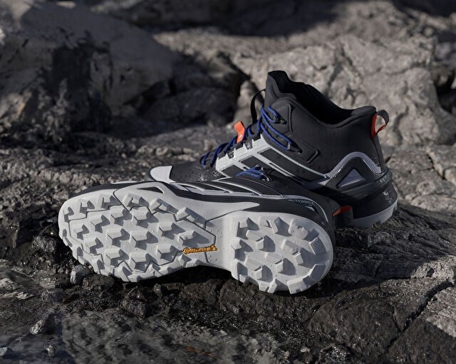 ADIDAS TERREX SKYCHASER MI Erkek Outdoor Ayakkabısı IH1092 Siyah