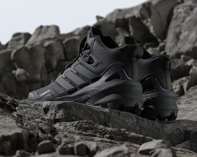 ADIDAS TERREX SKYCHASER MID GTX Erkek Outdoor Ayakkabısı IH1091 Siyah