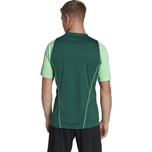 adidas Tiro 23 Erkek Yeşil Tişört Şık Tasarım ve Nefes Alabilir Kumaş ile Günlük Kullanım İçin HU1297