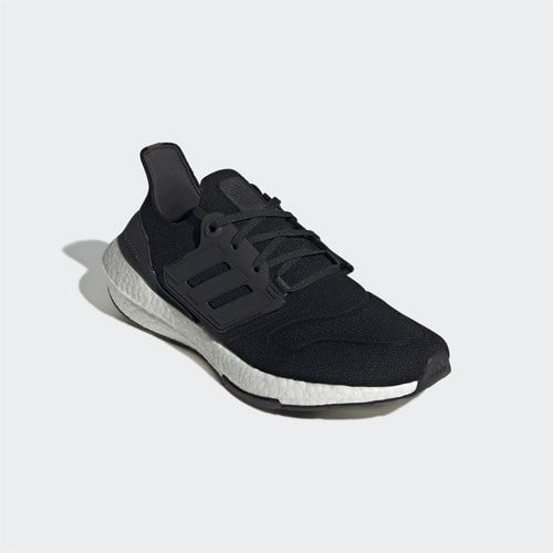 Adidas Ultraboost 22 Erkek Koşu Ayakkabısı