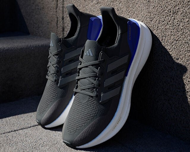 ADIDAS ULTRABOOST 5 Erkek Koşu Ayakkabısı JH9082 Siyah