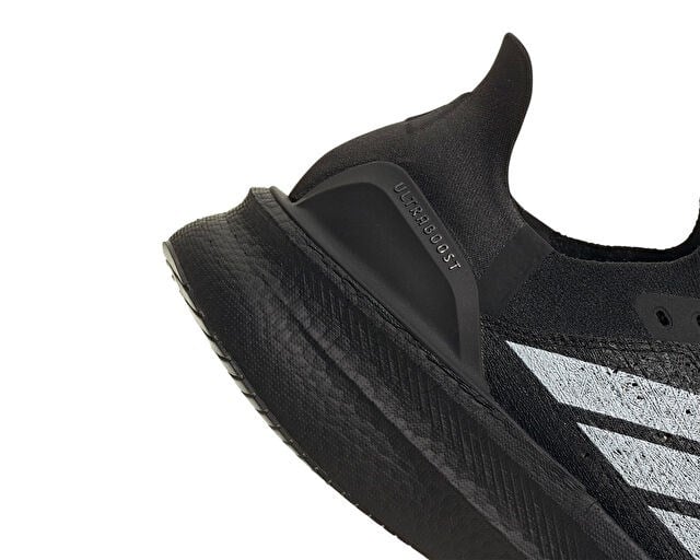 ADIDAS ULTRABOOST 5 STRUNG Erkek Koşu Ayakkabısı JQ2941 Siyah