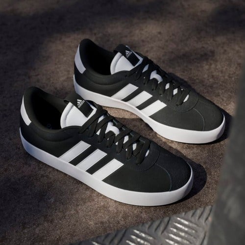 adidas Vl Court 3.0 Kadın Spor Ayakkabı Siyah Deri ve Kauçuk Taban ile Rahat Kullanım
