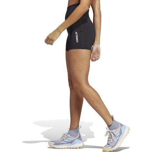 Adidas W mt Shorts Kadın Koşu Şortu HZ1378 Siyah