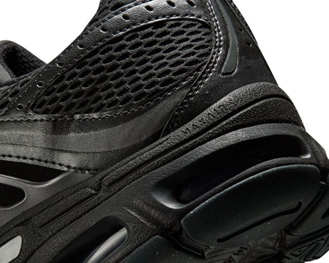 NIKE AIR MAX MOTO 2K Erkek Günlük Ayakkabı IO9279-001 Siyah