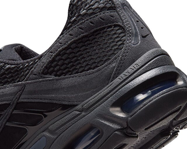 NIKE AIR MAX MOTO 2K Erkek Günlük Ayakkabı IQ4924-006 Siyah