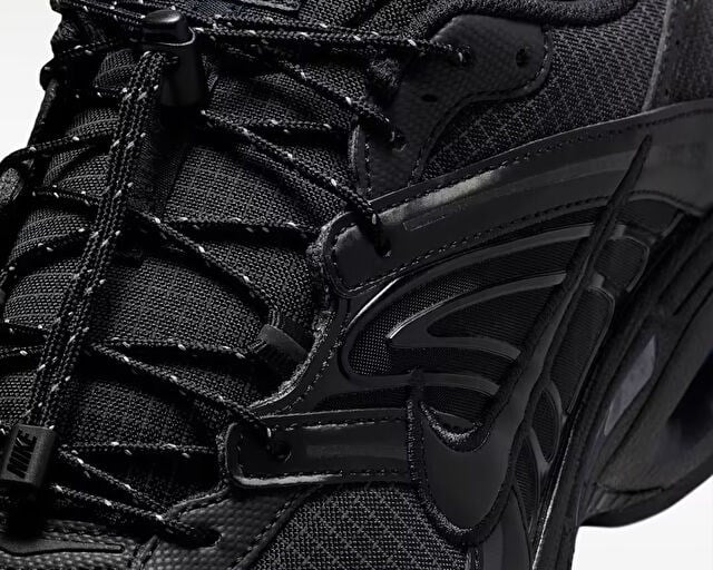 NIKE AIR MAX MOTO 2K Erkek Günlük Ayakkabı IR0072-002 Siyah