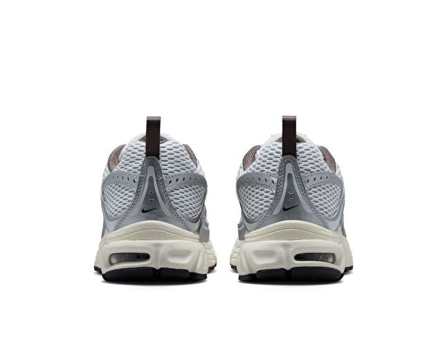 NIKE AIR MAX MOTO 2K (GS) Genç Günlük Ayakkabı IV5764-094 Gri