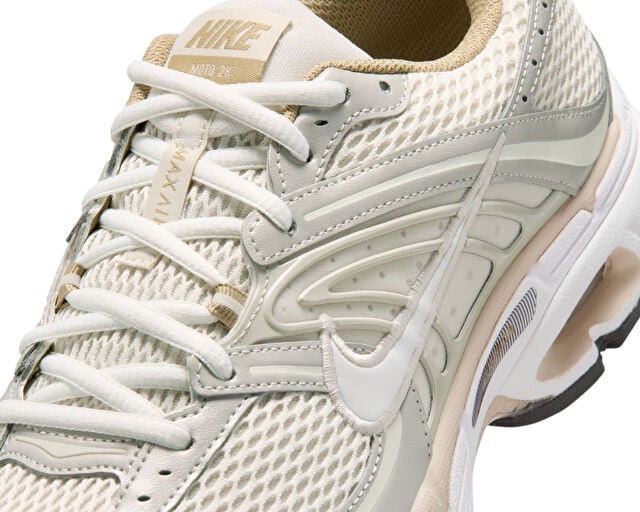 NIKE AIR MAX MOTO 2K Unisex Günlük Ayakkabı IQ7592-104 Krem