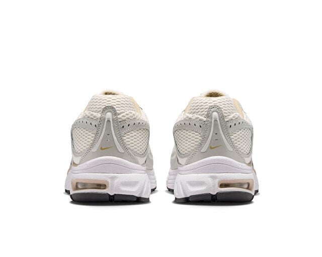 NIKE AIR MAX MOTO 2K Unisex Günlük Ayakkabı IQ7592-104 Krem