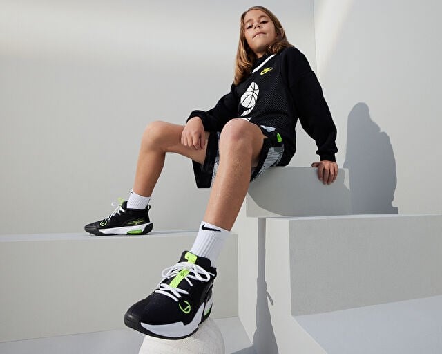 NIKE AIR ZOOM CROSSOVER 2 (GS) Genç Basketbol Ayakkabısı FB2689-001 Çok Renkli