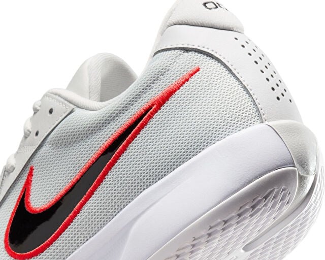 NIKE AIR ZOOM G.T. CUT ACADEMY Erkek Basketbol Ayakkabısı FB2599-013 Beyaz