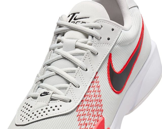 NIKE AIR ZOOM G.T. CUT ACADEMY Erkek Basketbol Ayakkabısı FB2599-013 Beyaz