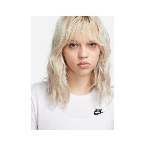 Nike Beyaz Kadın Yuvarlak Yaka T-Shirt DX7902-100 W Nsw Tee Club