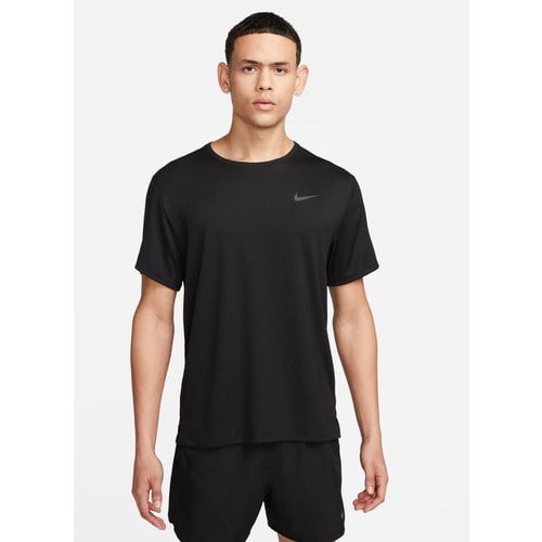 Nike Bisiklet Yaka Düz Siyah Erkek T-Shirt DV9315-010 M Nk Df Uv Mıler Ss