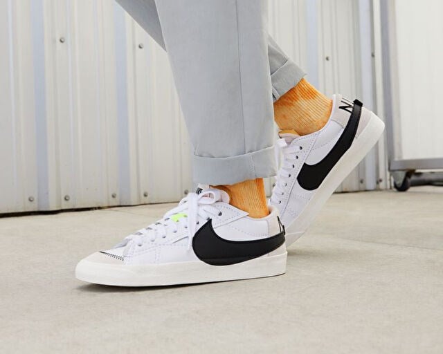 NIKE BLAZER LOW '77 JUMBO Erkek Günlük Ayakkabı DN2158-101 Beyaz
