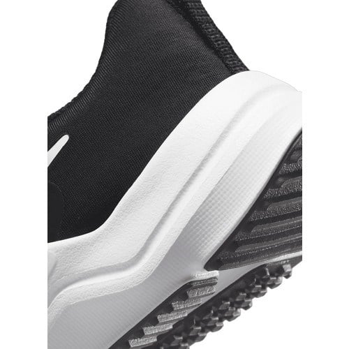 Nike Çocuk Siyah - Gri - Gümüş Yürüyüş Ayakkabısı DM4193-003 Nıke Downshıfter 12 Nn (
