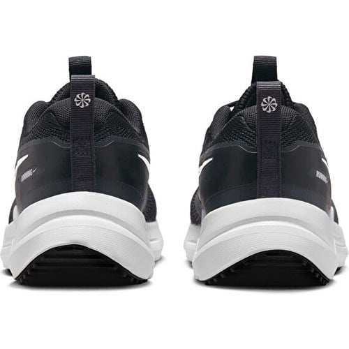 Nike Cosmic Runner Siyah Genç Koşu Ayakkabısı Erkekler İçin Nefes Alabilir Yapı ile Günlük Kullanıma Uygun