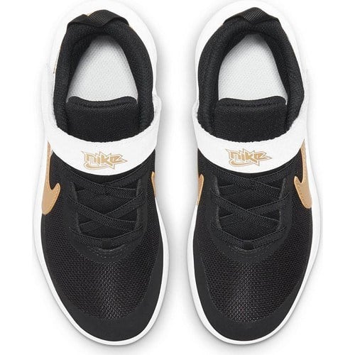 Nike CW6736-002 Team Hustle D 10 Küçük Çocuk Basketbol Ayakkabısı