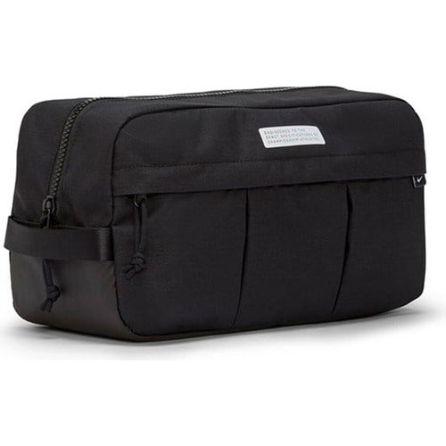Nike DC2648-010 Ayakkabı Çantası Siyah Tekstil Malzemeden 36x15x18 cm Boyutunda